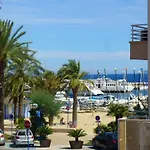 T2 Avec Terrasse Au Centre Du Lavandou - Fr-1-251-882 * Le Lavandou